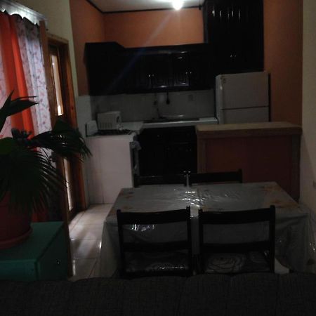 Elizabeth Enchantments La Ceiba Exterior photo